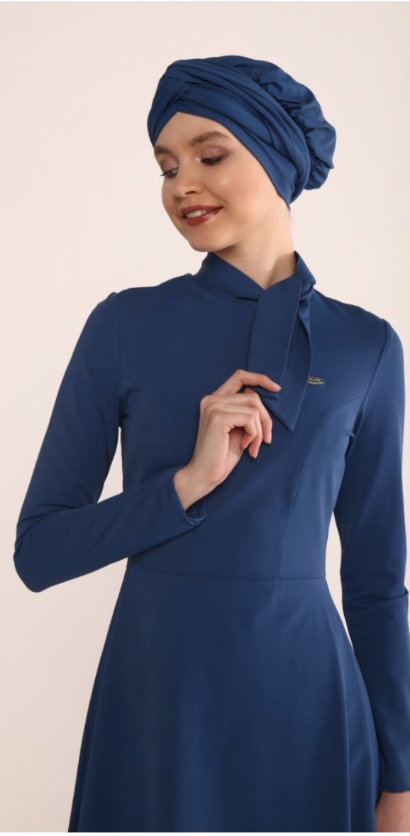 Burkini Dunkelblau Elegant