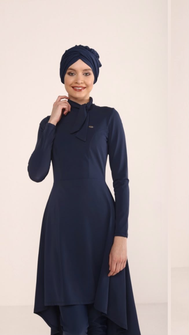 Burkini Dunkelblau Elegant