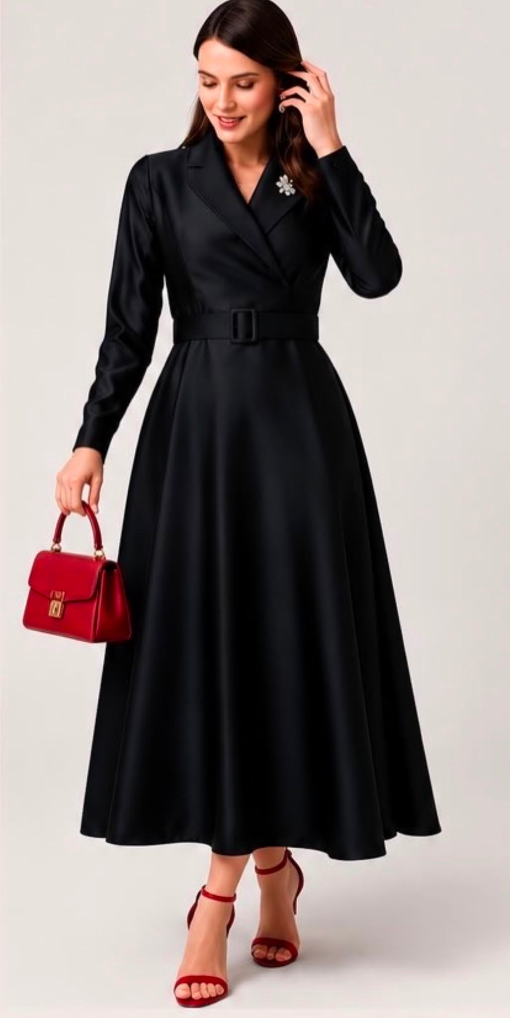 Midikleid Schwarz mit Gürtel