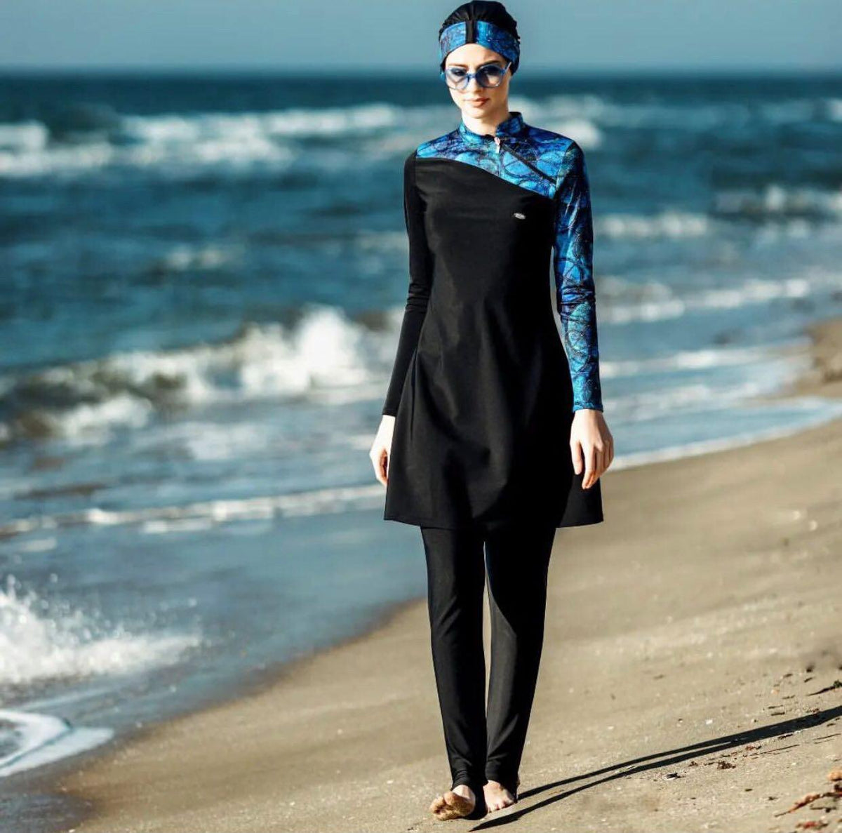 Burkini Schwarz-Blau gemustert