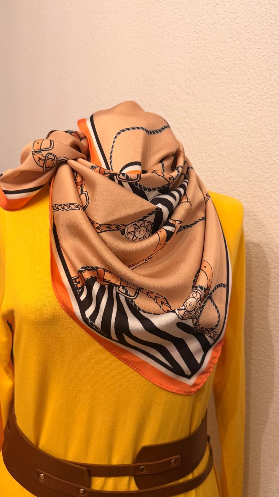 Schal Beige